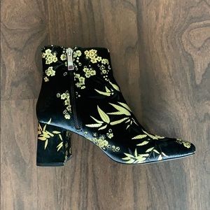Zara Embroidered Boots